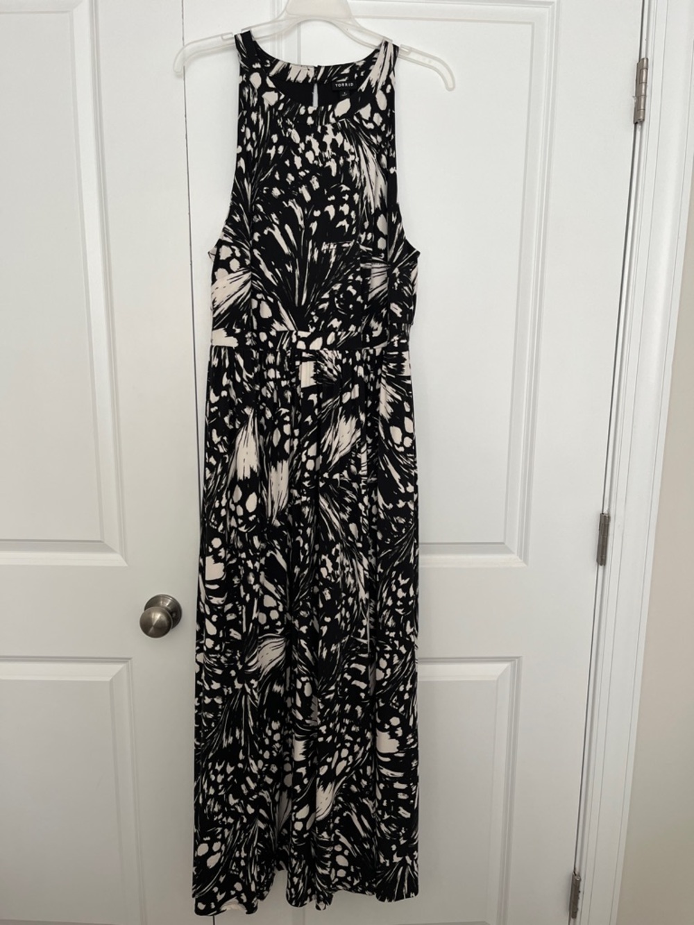 torrid Black and Cream Abstract Print Maxi Dress